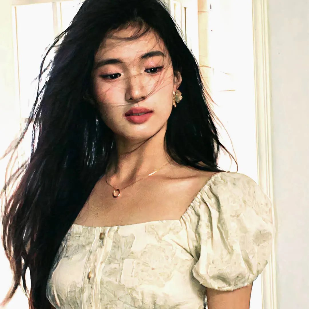 情谜睡美人